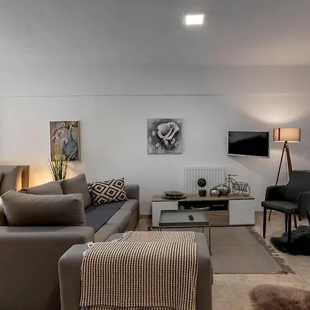 Betty's Dp דירה ליטוחורון