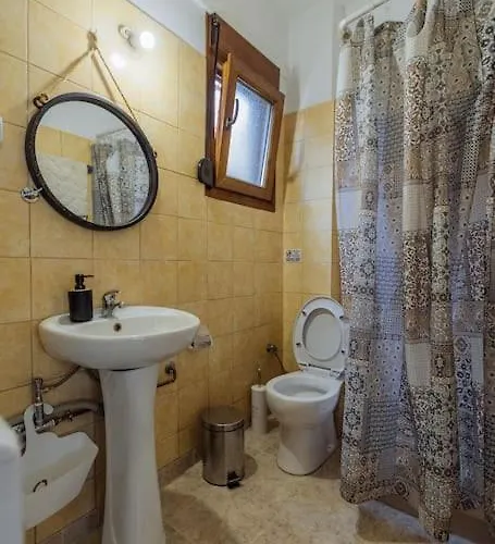 Betty's Dp * Litóchoron